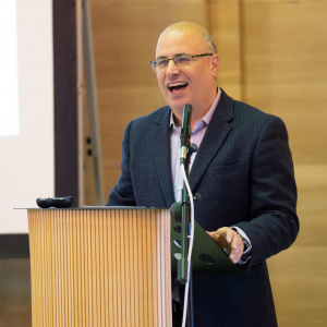 Vishvapani speaking at the Developing Mindfulness in Wales Conference 2019